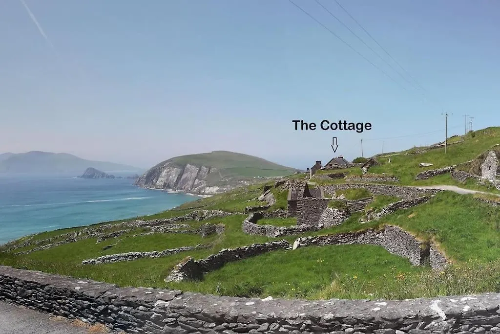 Coastal Cottage, Dingle On Wild Atlantic Way-1