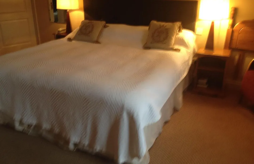 Dingle Bambury House Accommodation-1