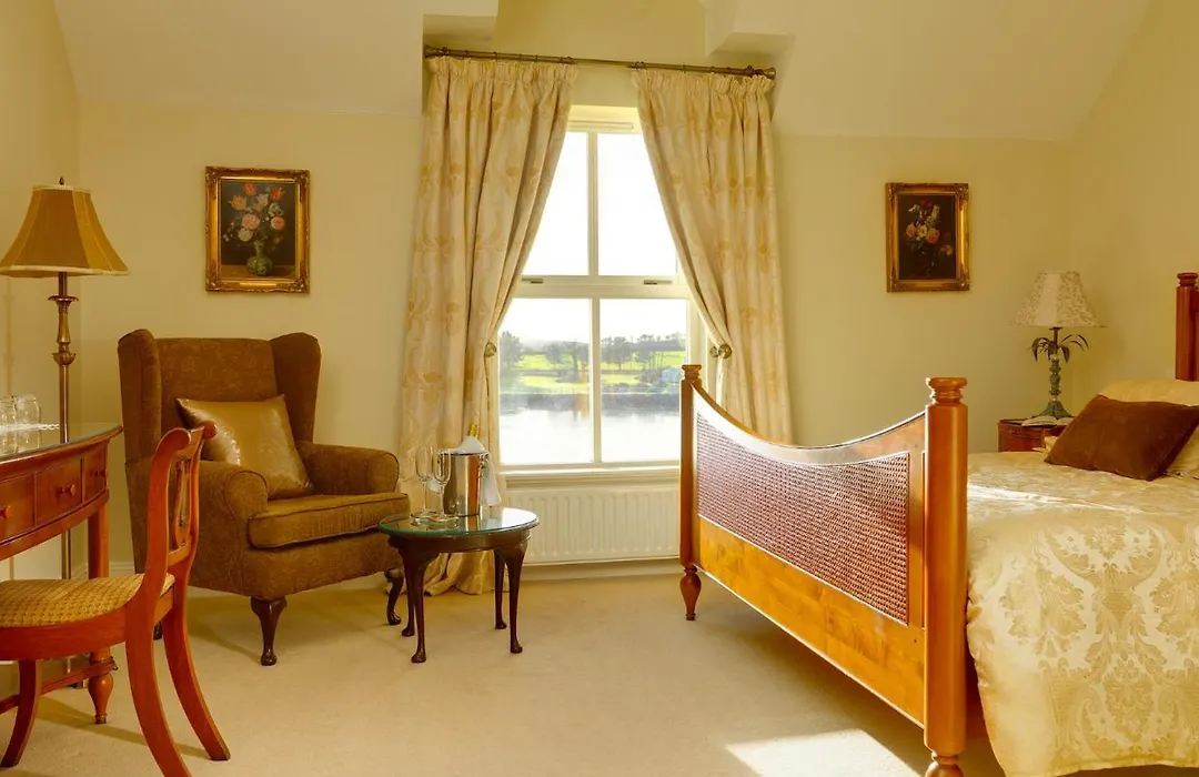 Castlewood House-1