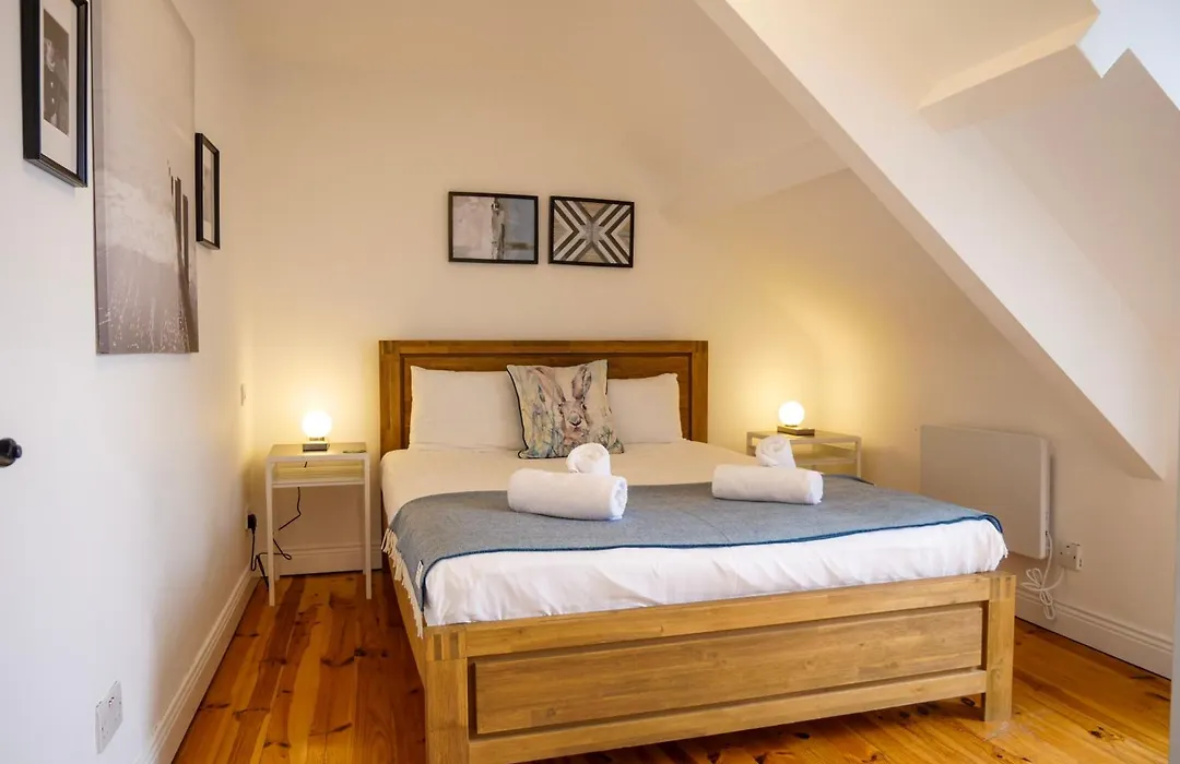 Apartments In Dingle Town Center-1