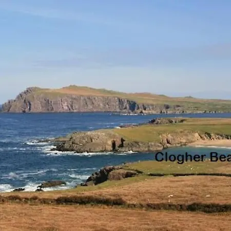 Coastal Cottage, Dingle On Wild Atlantic Way-2